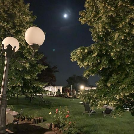 Agriturismo Corte Bebbi Bibbiano  ภายนอก รูปภาพ