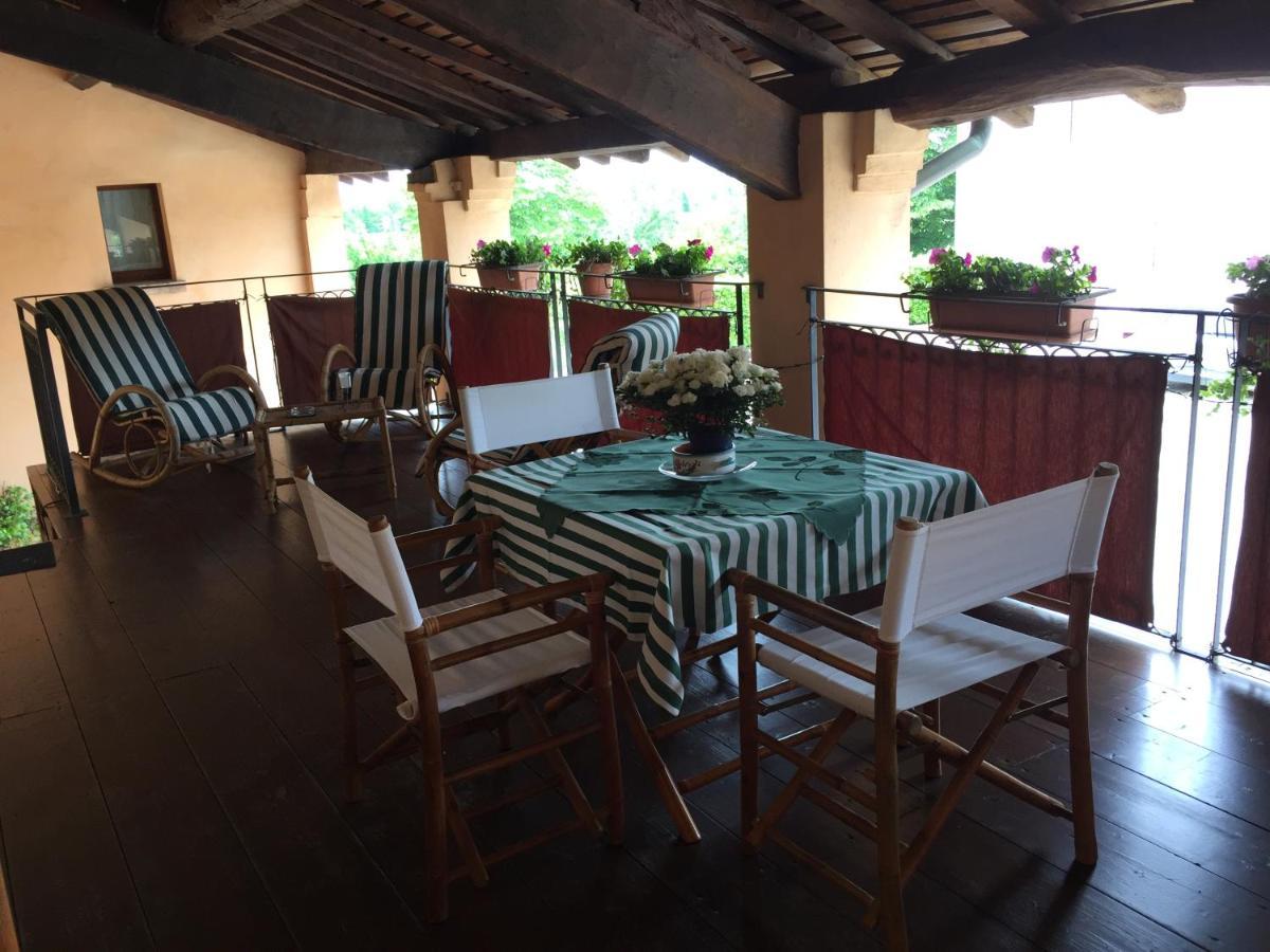 Agriturismo Corte Bebbi Bibbiano  ภายนอก รูปภาพ