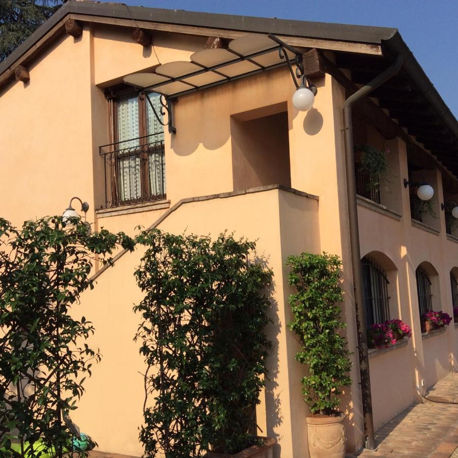 Agriturismo Corte Bebbi Bibbiano  ภายนอก รูปภาพ