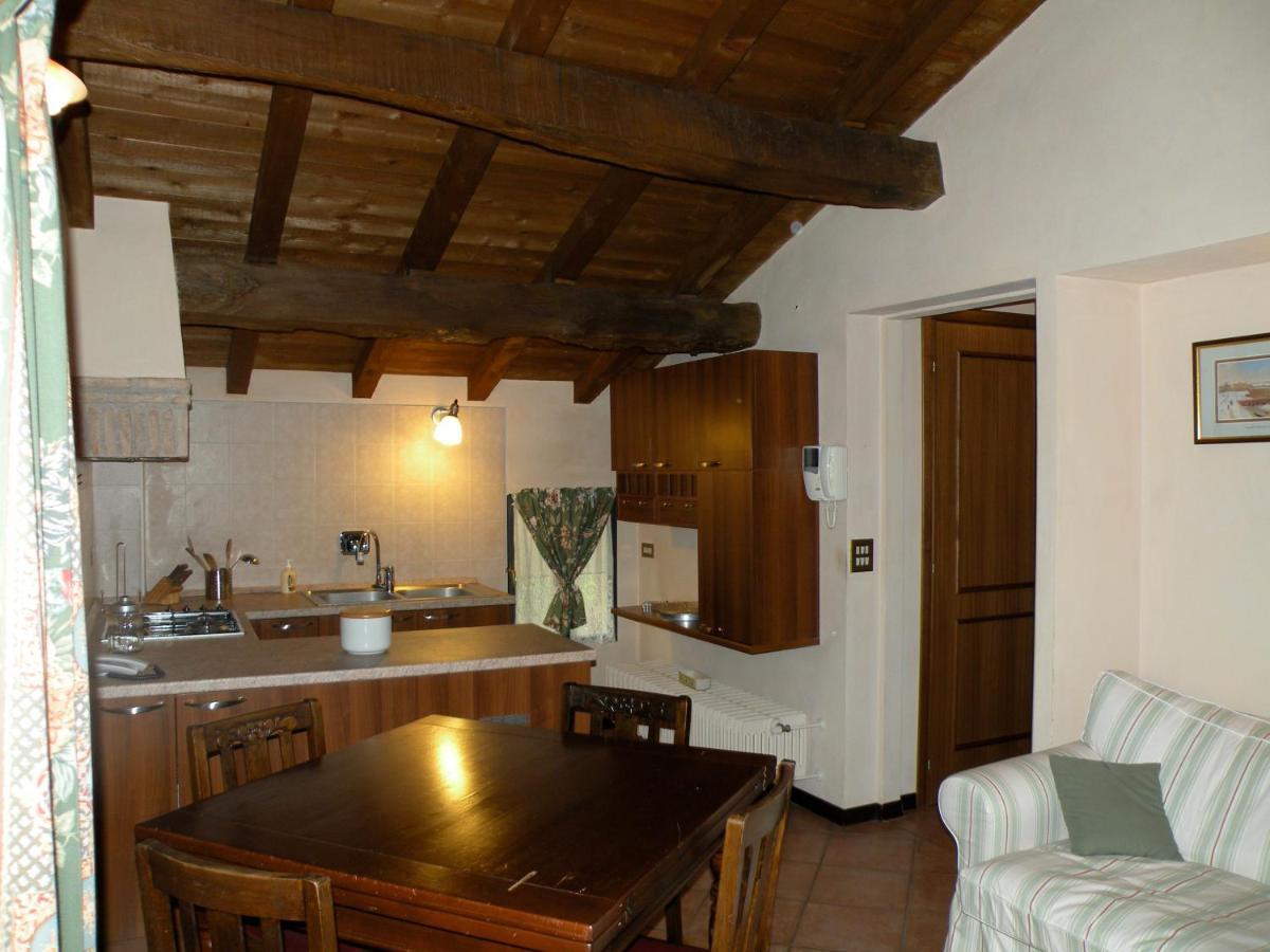 Agriturismo Corte Bebbi Bibbiano  ภายนอก รูปภาพ