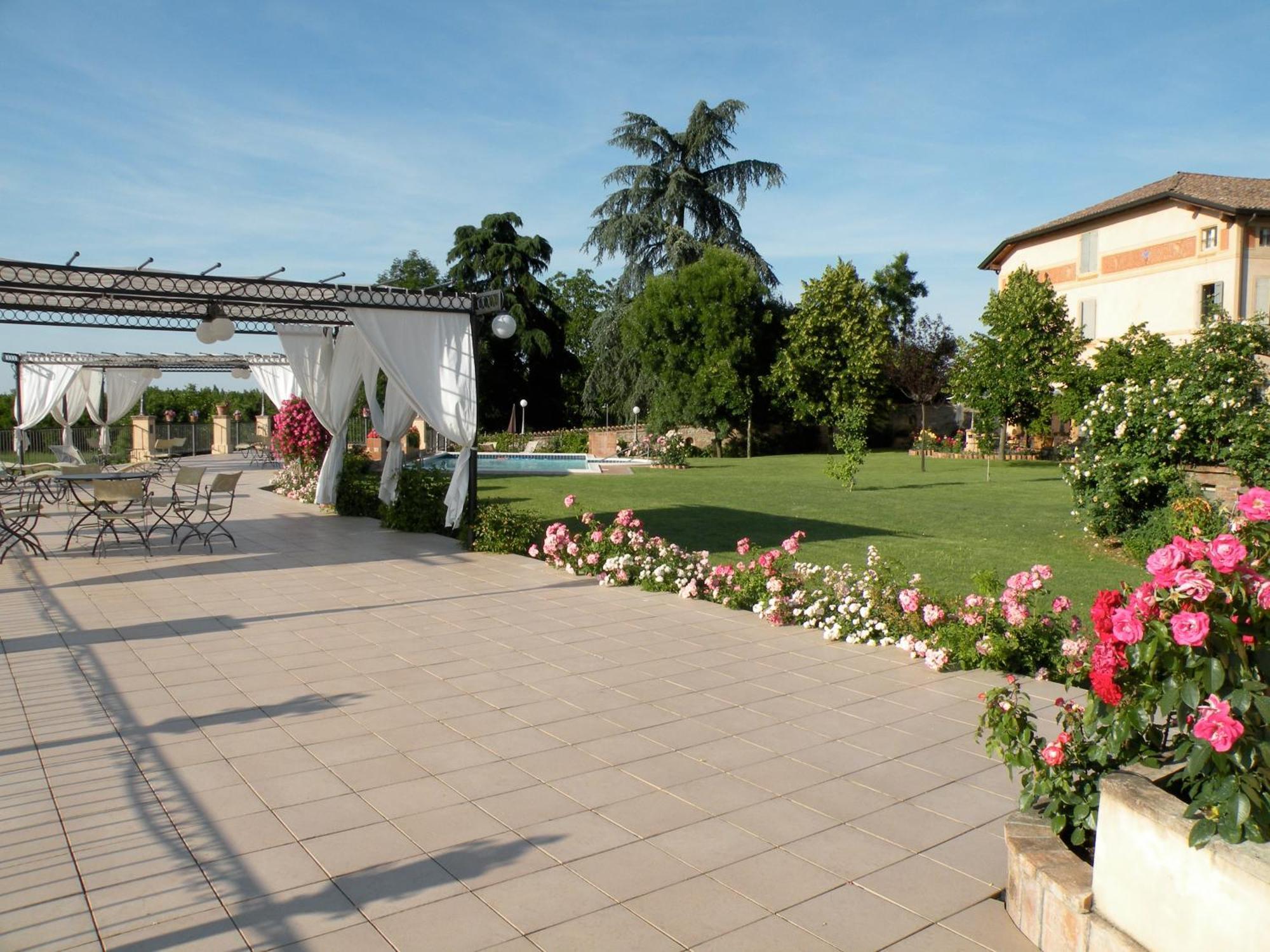 Agriturismo Corte Bebbi Bibbiano  ภายนอก รูปภาพ